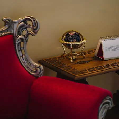 Hotel Domeniile Martinutzi -Hotel Cardinal Si Conac Rhedey Alba Iulia